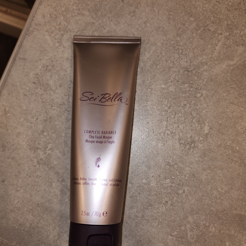Sei Bella Clay Facial Masque